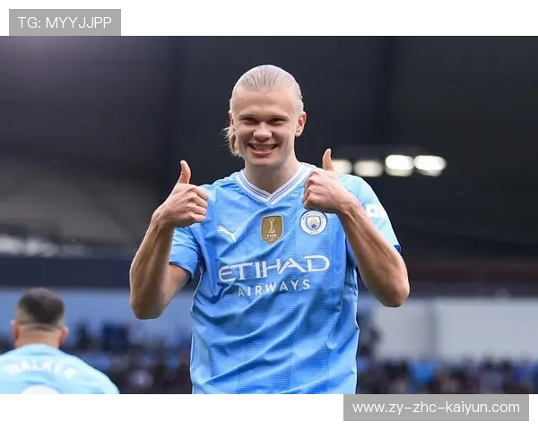 哈兰德在采访中谈起童年趣事，一句话打动人心