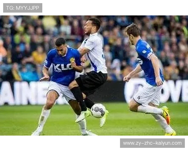 欧联赛场，乌德勒支主场迎战诺丁汉，决战定命运